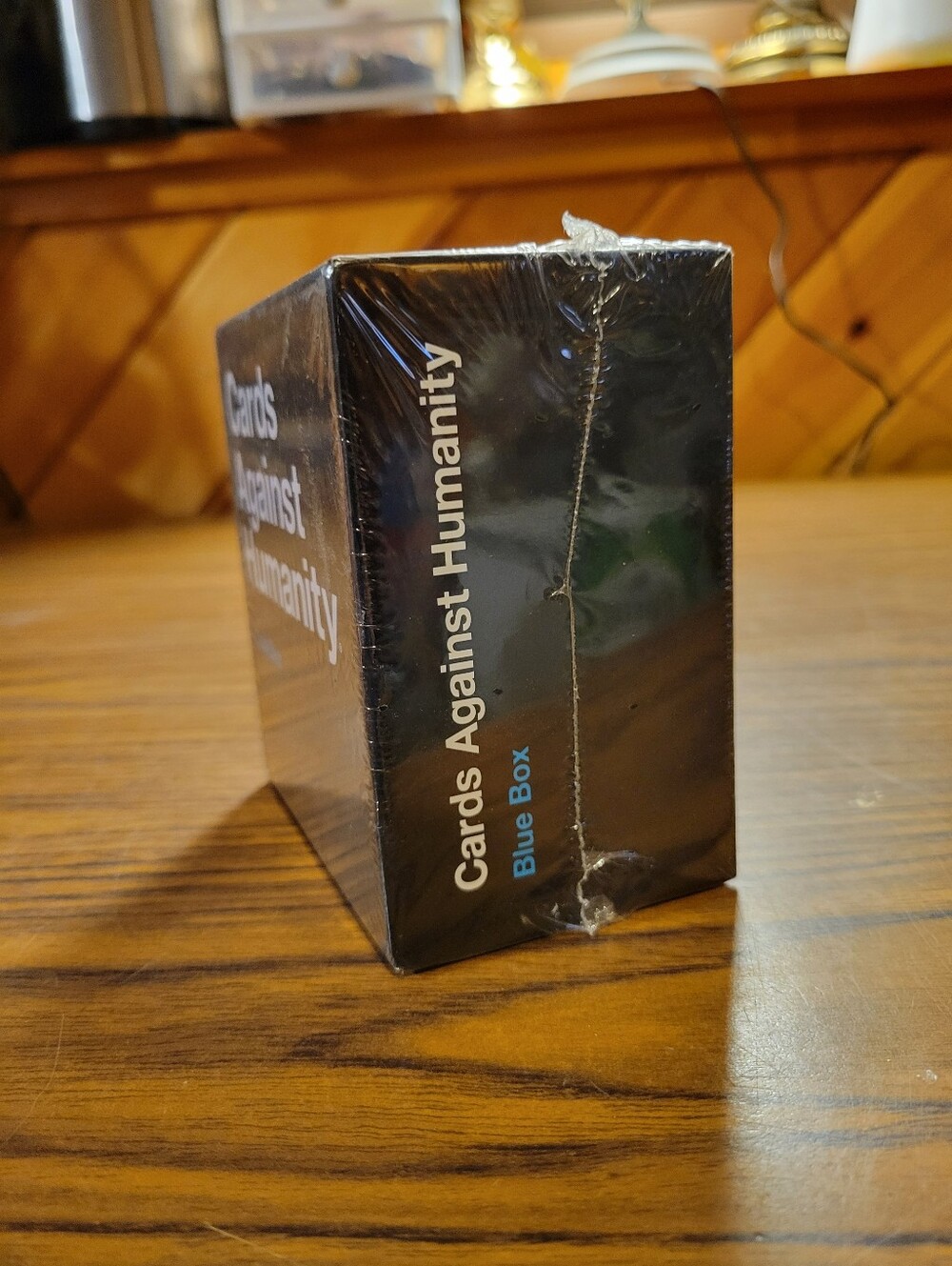 Cards Against Humanity Blue Box - Picture 2 of 7
